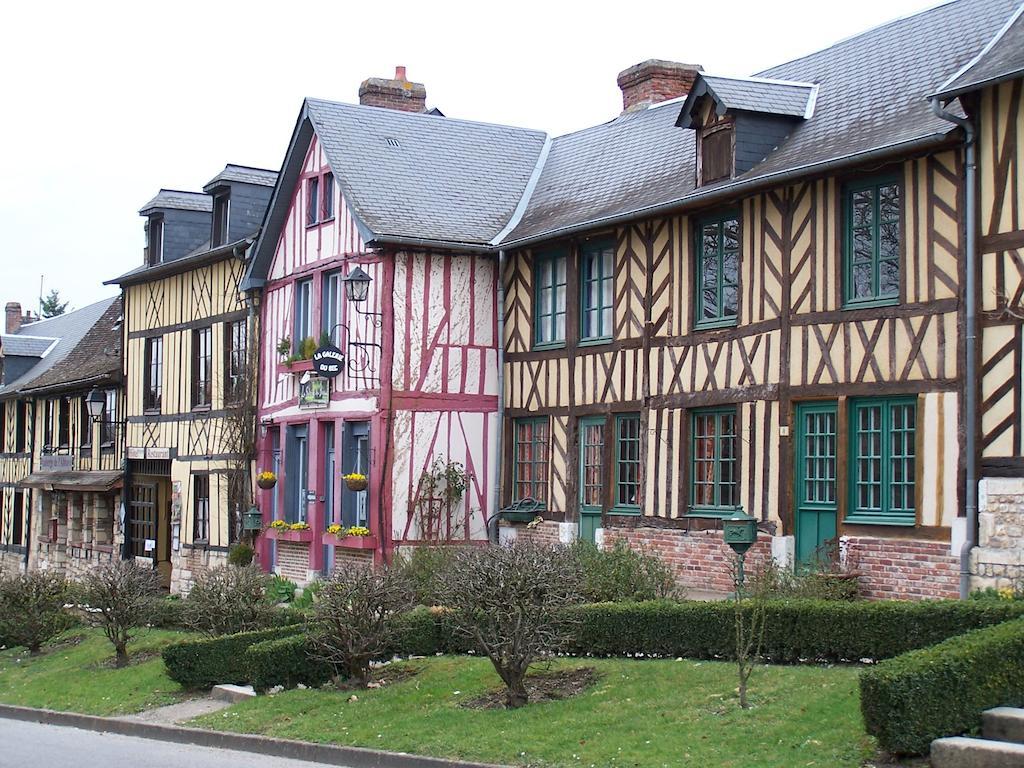 Le Gite Des Trois Vaches Brionne Bilik gambar